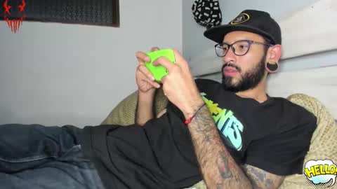 eithan_rune online show from January 18, 2026, 12:47 am