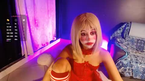 Ela  Help me reach 100 thumbs up online show from March 7, 2025, 9:18 am