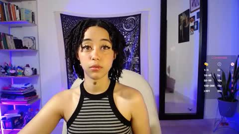 Ela  Help me reach 100 thumbs up online show from March 21, 2026, 2:16 am