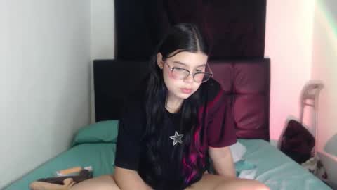 Ela online show from June 6, 2026, 5:45 am