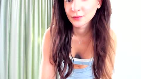 Ela online show from January 7, 2025, 8:13 am