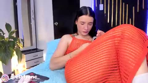 Snapshot of elaia_franc chatting on June 21, 2026, 4:26 am Elaia franco online show from June 21, 2026, 4:26 am