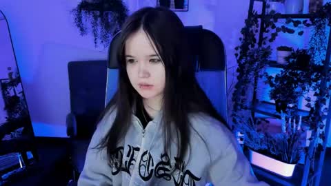Snapshot of elainebeness chatting on April 29, 2026, 5:17 pm Your sweet girl online show from April 29, 2026, 5:17 pm