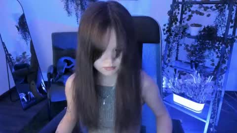 Snapshot of elainebeness chatting on May 3, 2026, 7:20 pm Your sweet girl online show from May 3, 2026, 7:20 pm