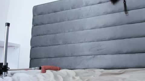 elaisaprincess online show from February 23, 2025, 12:41 am