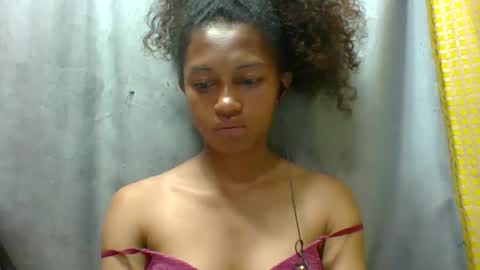 elaliealdy online show from October 17, 2025, 6:32 pm