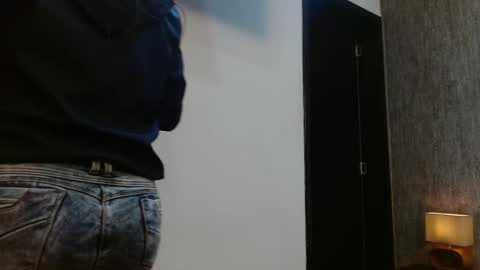 elamurray online show from December 1, 2025, 11:15 am