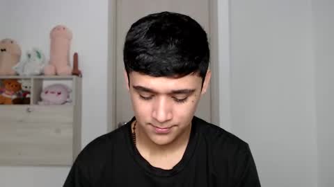 elandor online show from December 13, 2025, 8:36 pm