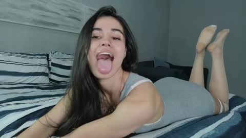 Elara Hayes online show from May 29, 2026, 4:38 pm