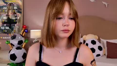 Snapshot of elaravance chatting on July 3, 2026, 5:47 am elaravance online show from July 3, 2026, 5:47 am