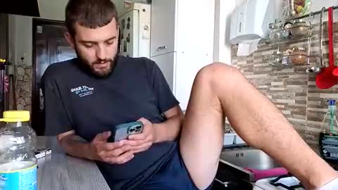 elchapoguzman95 online show from September 22, 2025, 10:06 am