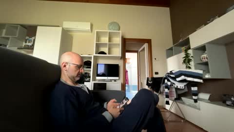 Eldiablo844 online show from May 10, 2026, 8:41 am