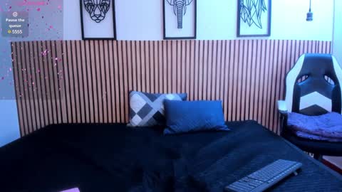 Elecktra online show from December 31, 2024, 12:57 pm