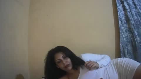 Snapshot of electra137 chatting on December 4, 2025, 8:28 pm Isabella online show from December 4, 2025, 8:28 pm