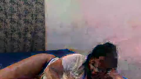 Snapshot of electra137 chatting on May 19, 2026, 2:29 am Isabella online show from May 19, 2026, 2:29 am
