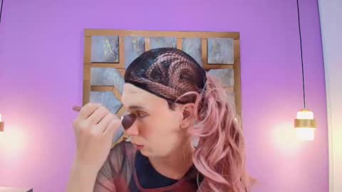 electra_gosselin online show from September 30, 2025, 12:10 pm