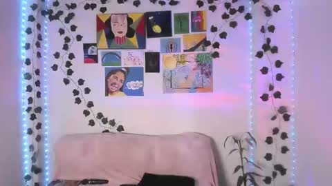 Snapshot of electraajoness chatting on May 13, 2026, 2:25 pm electra jones online show from May 13, 2026, 2:25 pm