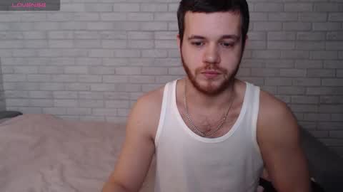 Snapshot of electric_smile chatting on December 15, 2025, 5:12 am Alex online show from December 15, 2025, 5:12 am