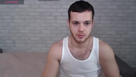 Snapshot of electric_smile chatting on January 17, 2026, 9:36 am Alex online show from January 17, 2026, 9:36 am