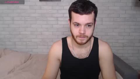 Snapshot of electric_smile chatting on February 8, 2026, 4:27 am Alex online show from February 8, 2026, 4:27 am