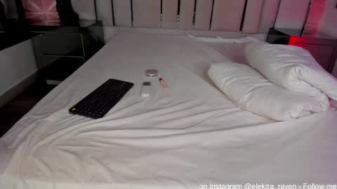 elektra_raven online show from September 27, 2025, 3:06 pm