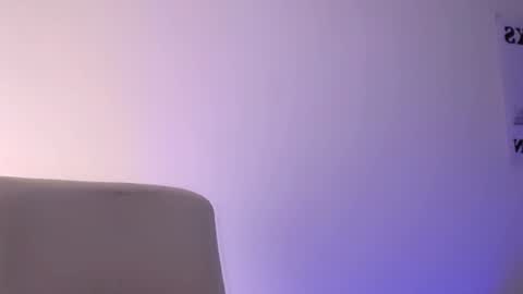  Elektra Sky  online show from February 2, 2025, 8:30 pm