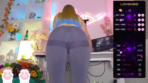 Elena online show from March 12, 2025, 8:31 pm