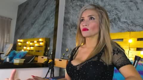 Elena online show from January 19, 2025, 7:04 pm