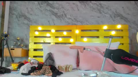 Elena online show from February 14, 2025, 1:13 am