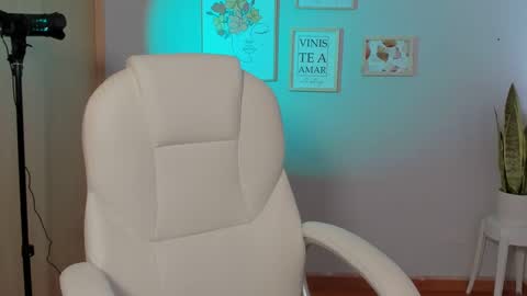 Elena online show from January 24, 2025, 8:11 pm