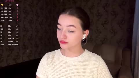 Mia online show from March 20, 2026, 2:44 pm