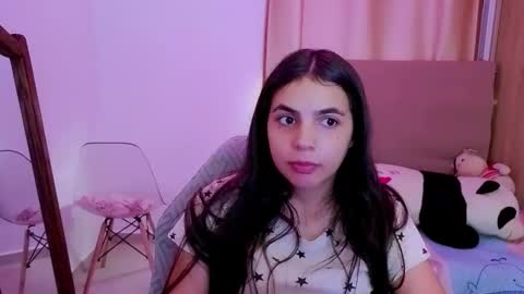 agnes online show from April 21, 2026, 6:23 pm