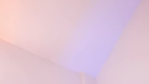 Snapshot of elenna_salvatoree chatting on May 25, 2026, 11:38 am Elena online show from May 25, 2026, 11:38 am