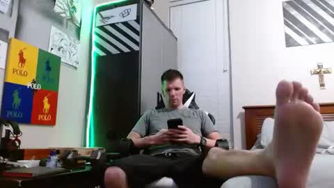 Walker online show from December 17, 2025, 12:16 am