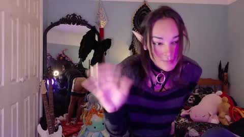 Elf Flavoured online show from November 23, 2025, 7:35 pm