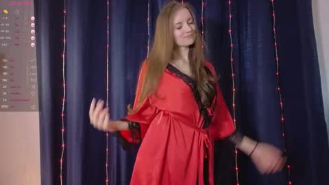 Snapshot of elfieeva1 chatting on April 15, 2026, 9:49 am elfieeva1 online show from April 15, 2026, 9:49 am