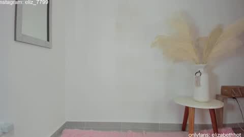 Elizabeth online show from October 16, 2025, 7:15 pm