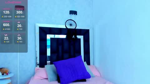  Elian  online show from May 16, 2026, 12:26 pm