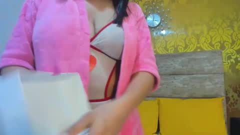 Eliana online show from December 22, 2025, 3:14 am