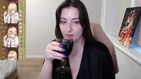 Elise online show from December 8, 2024, 2:49 am