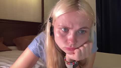   online show from January 28, 2025, 10:23 am