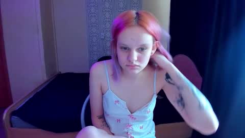Snapshot of elieiza_xo chatting on February 22, 2026, 9:30 am elieiza_xo online show from February 22, 2026, 9:30 am
