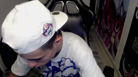 bby-santy online show from February 13, 2025, 1:26 pm