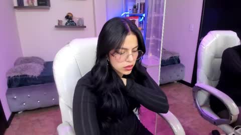 Eliie online show from February 10, 2025, 4:41 am