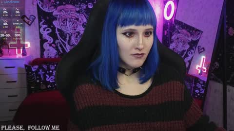 Snapshot of elika_kay chatting on January 10, 2025, 10:36 pm MORE ME online show from January 10, 2025, 10:36 pm