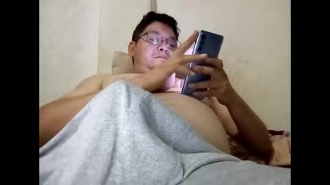 elimposstor online show from November 5, 2025, 2:17 pm