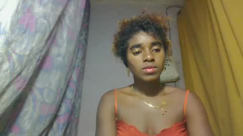 elina981 online show from April 4, 2026, 6:00 am