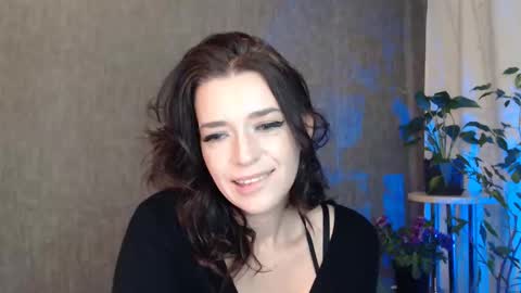 Elina online show from March 22, 2026, 10:57 pm