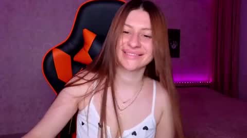 Snapshot of elinkalove chatting on June 24, 2026, 9:25 pm Elina online show from June 24, 2026, 9:25 pm