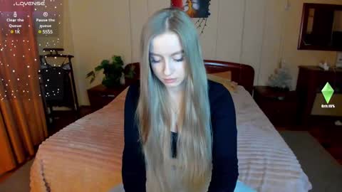 elinor_faith online show from February 11, 2025, 9:42 am